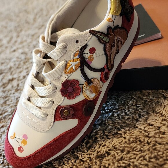 Coach C125 Tennis Shoe With Uni Patches red/ivory size 5 - Picture 1 of 6
